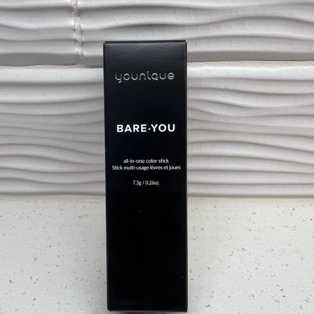 Younique All-in-One Color Stick - Chocolate Soufflé
